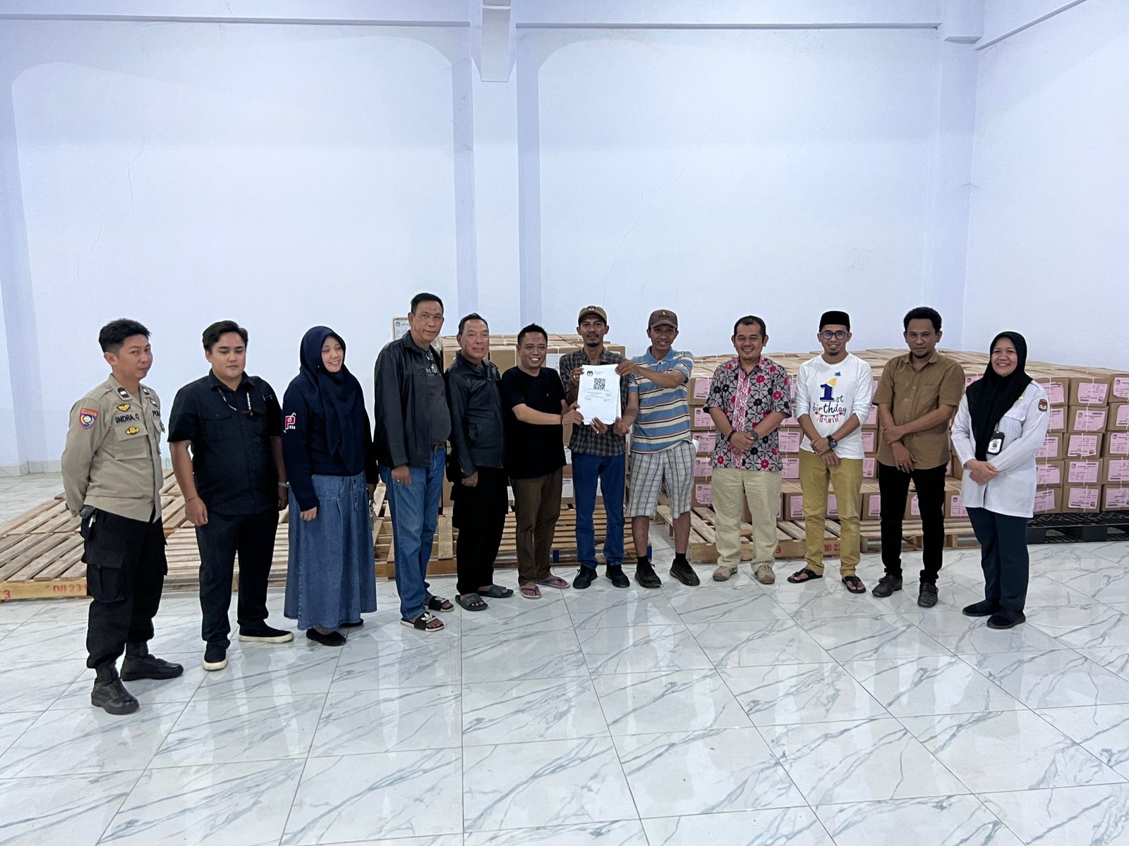 Logistik Surat Suara Tiba, Bawaslu Wajo Lakukan Pengawasan Melekat