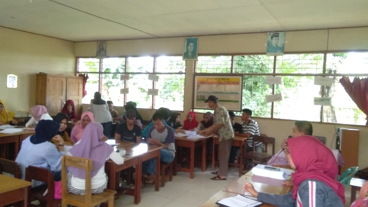 Panwascam Pitumpanua Gelar Simulasi Penghitungan Suara