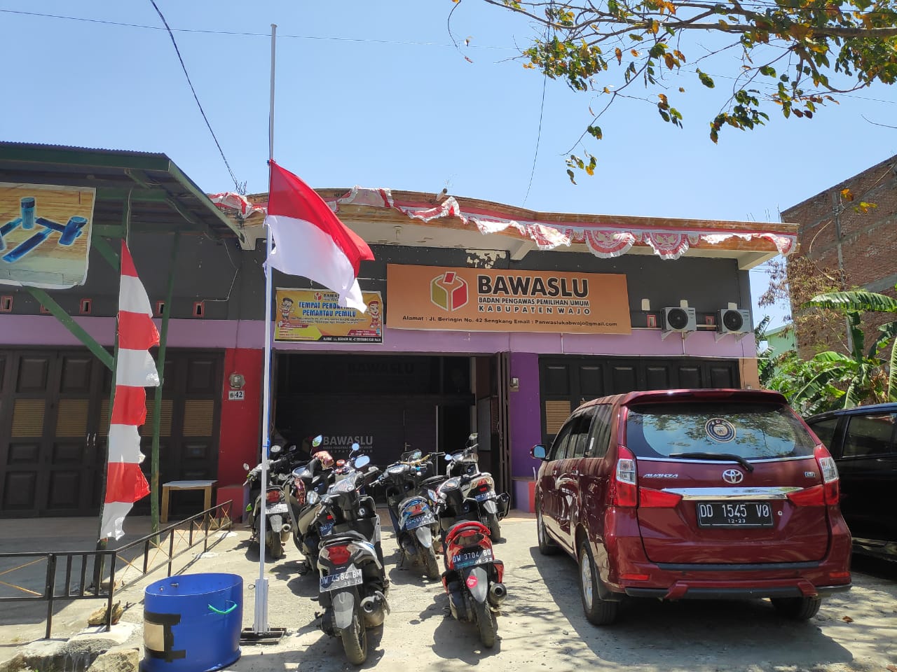 \nSelamat jalan eyang, jasa dan semangatmu semoga dapat menjadi &nbsp