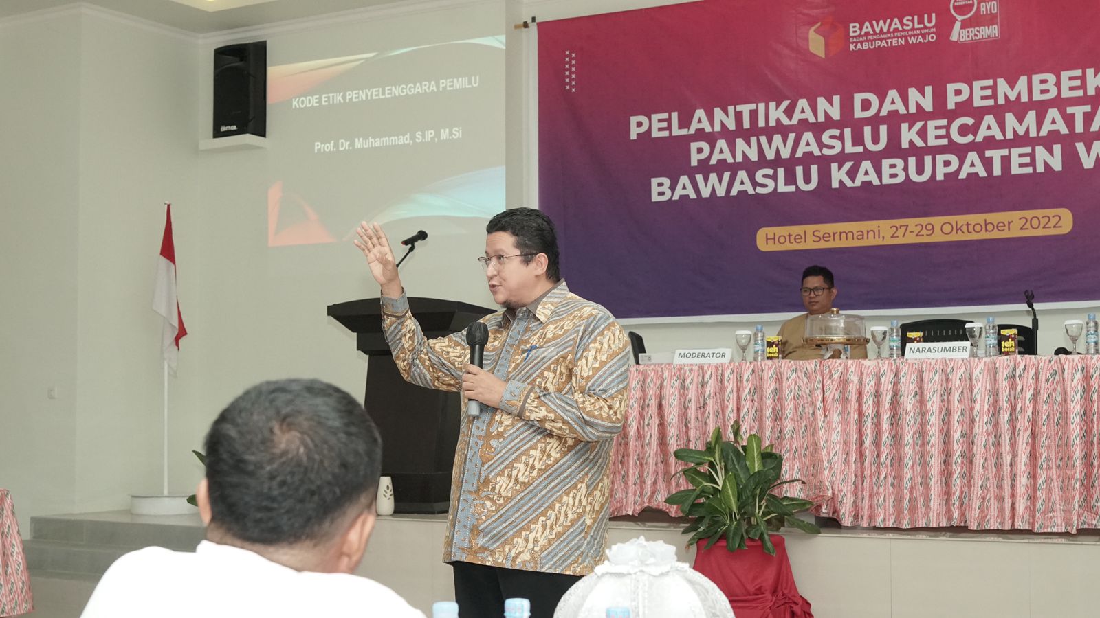 Di Hadapan 42 Orang Panwascam, Prof Muhammad Ingatkan Pentingnya Integritas