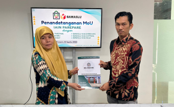 Bawaslu Wajo Teken MoU dengan IAIN Pare-pare