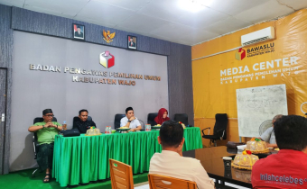 Bawaslu Wajo Gelar Pelatihan Pemberitaan Terhadap Panwascam dan Sekretariat 